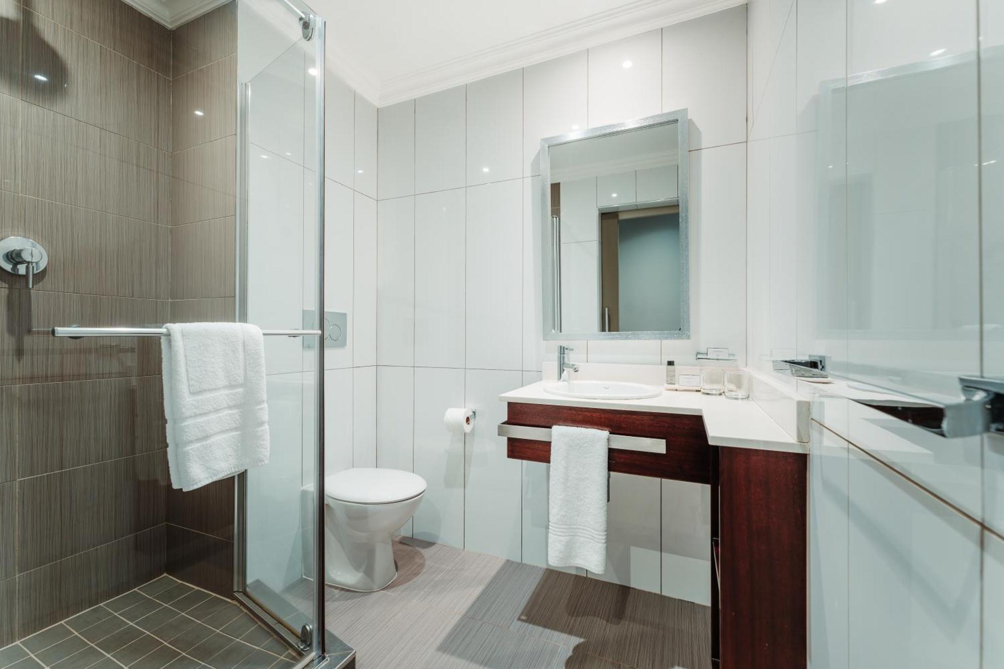 Blackrock Hotel Ньюкасл Екстер'єр фото